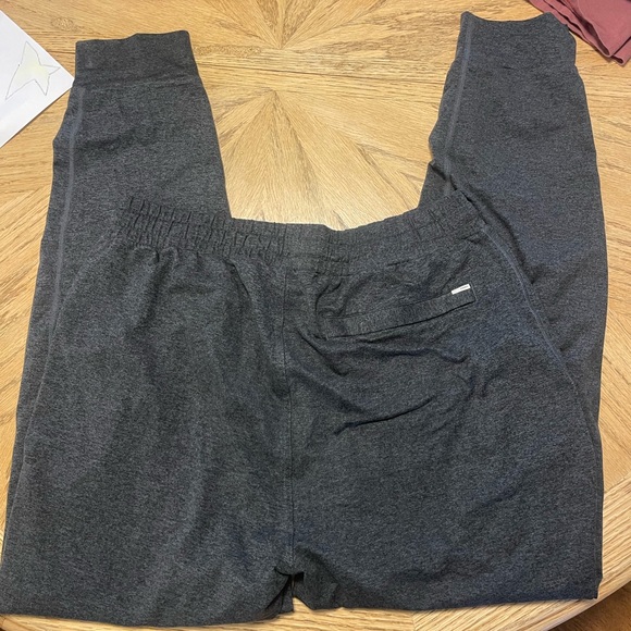 Vuori joggers - Picture 2 of 5